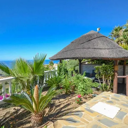 Impresionante Chalet Con Panoramico Al Mar *