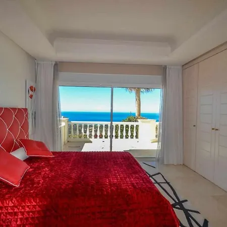 Impresionante Chalet Con Panoramico Al Mar Villa *