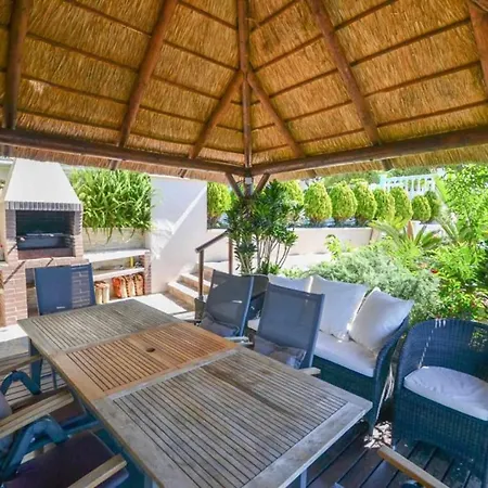 Impresionante Chalet Con Panoramico Al Mar Villa Marbella